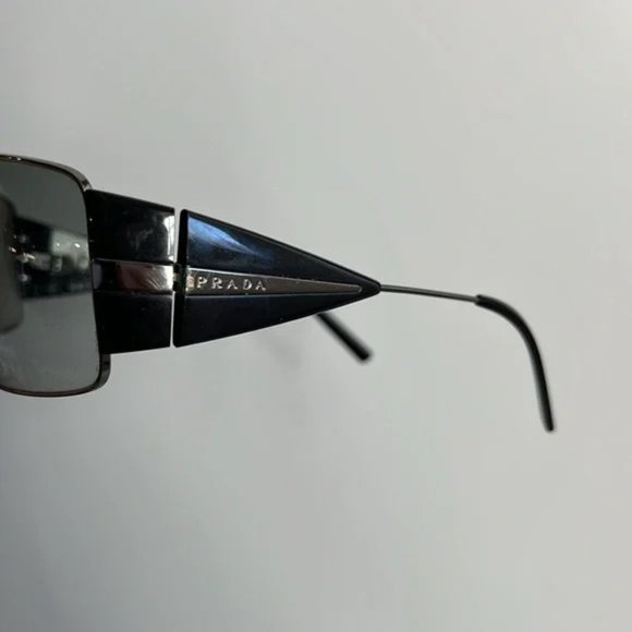 Prada SPR55H Striped-Triangle Rectangular-Frame Sunglasses main image 5